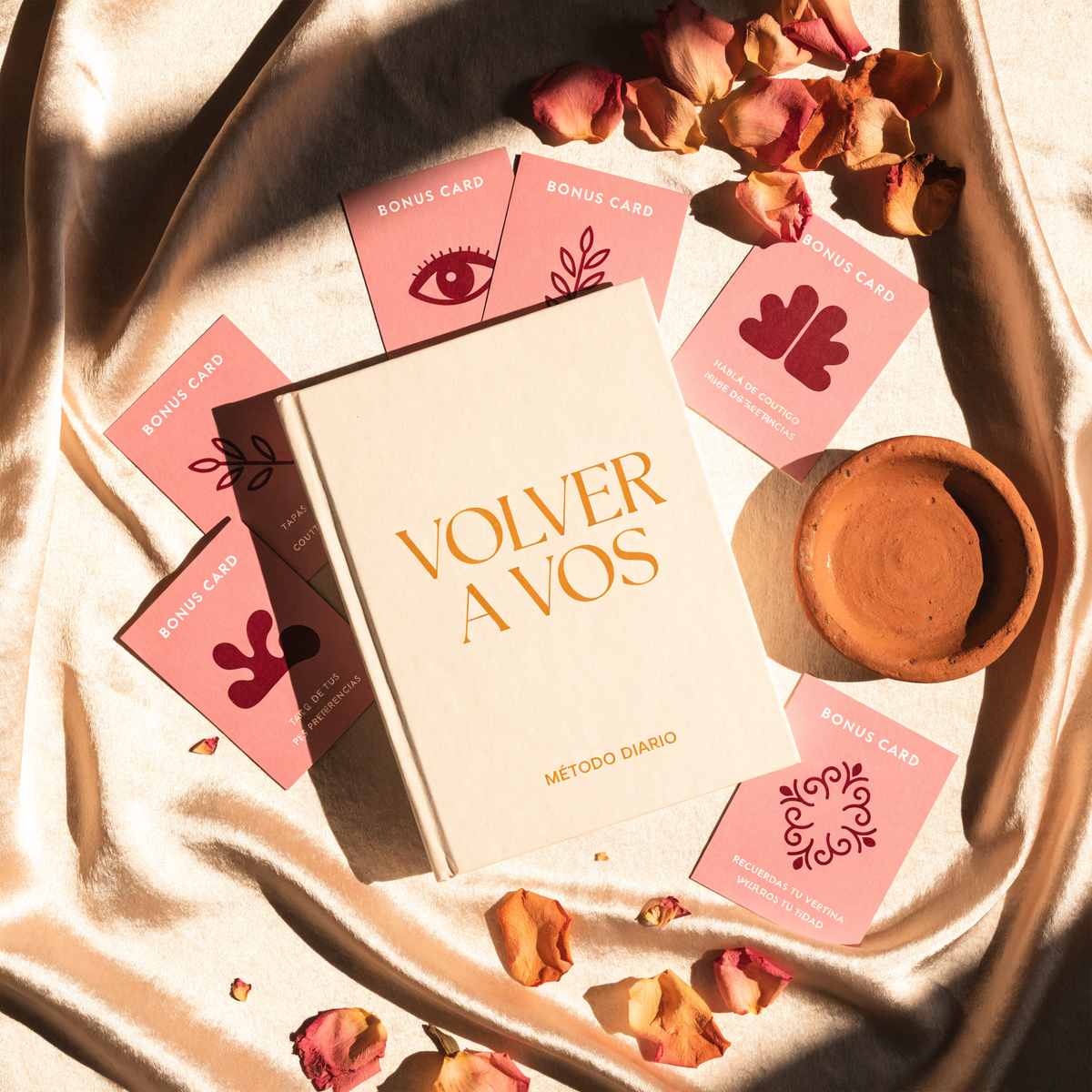 Volver a Vos - hero mockup del kit digital con ebook y bonus